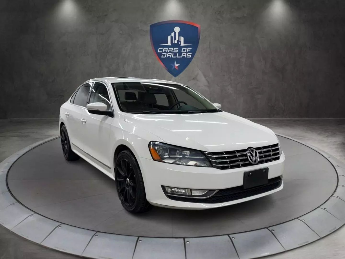 2015 Volkswagen Passat - Image 7