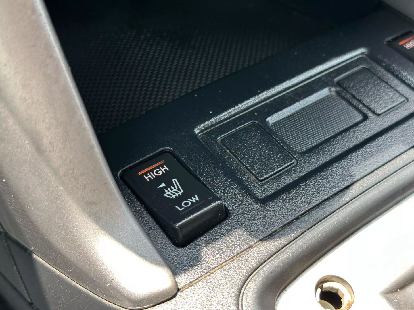 2016 Subaru Forester - Image 41