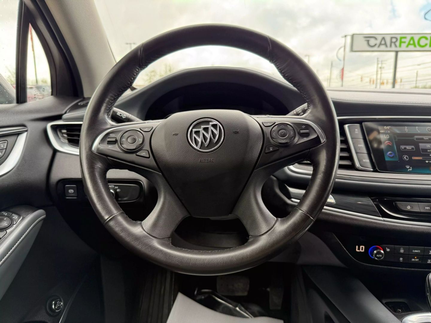2019 Buick Enclave - Image 31
