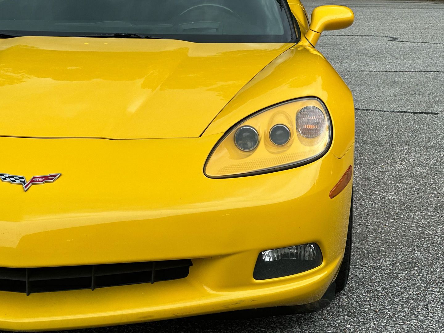 2005 CHEVROLET CORVETTE COUPE V8, 6.0 LITER COUPE 2D