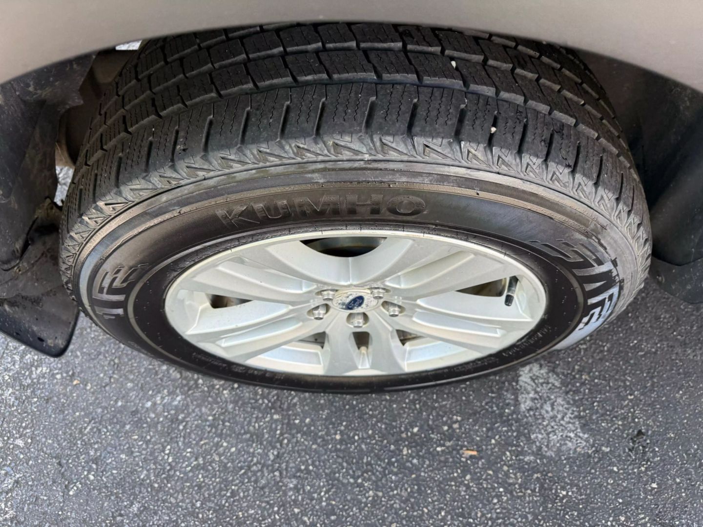 2019 Ford Explorer - Image 46