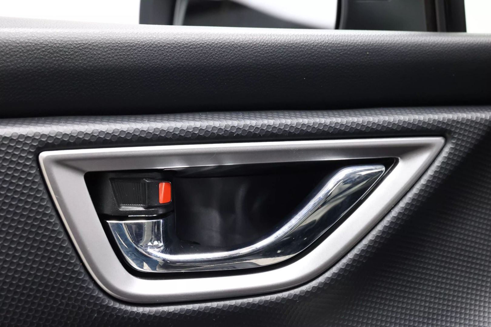 2021 Subaru Forester - Image 11