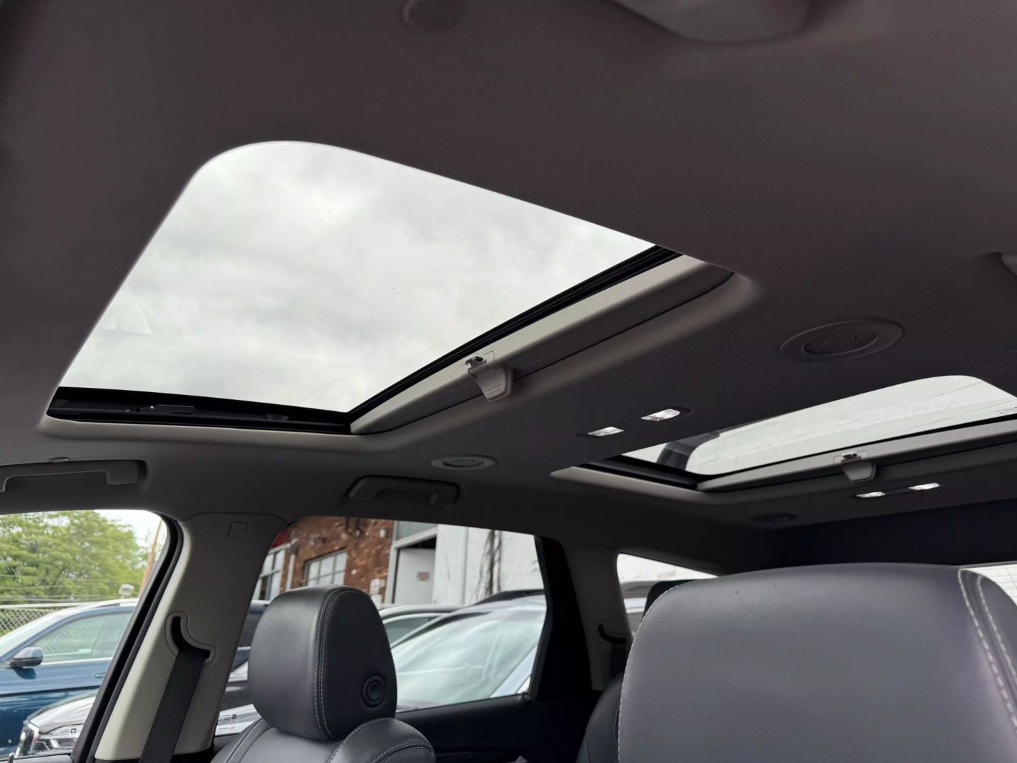 2018 Buick Enclave - Image 42