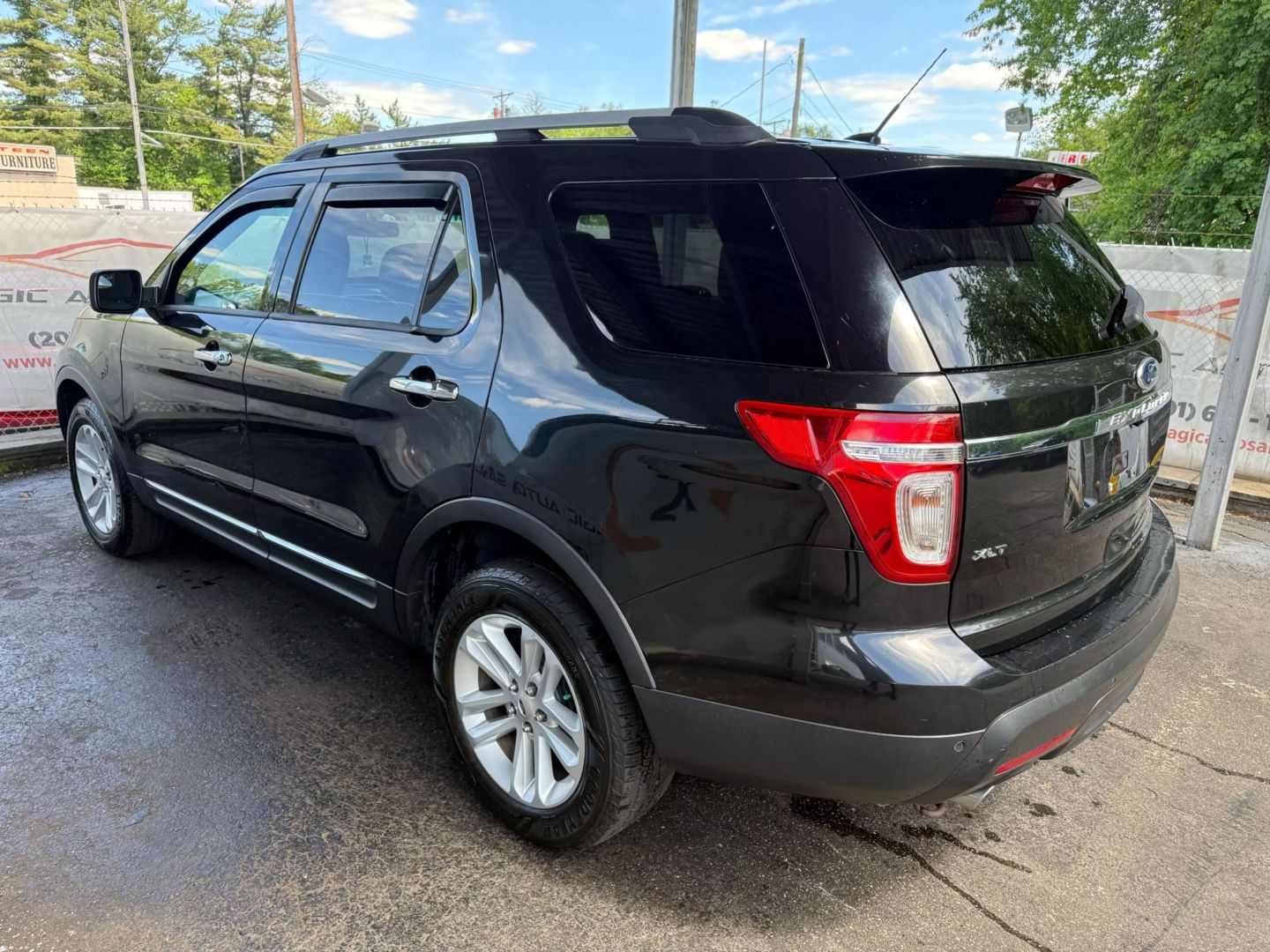2013 Ford Explorer - Image 12