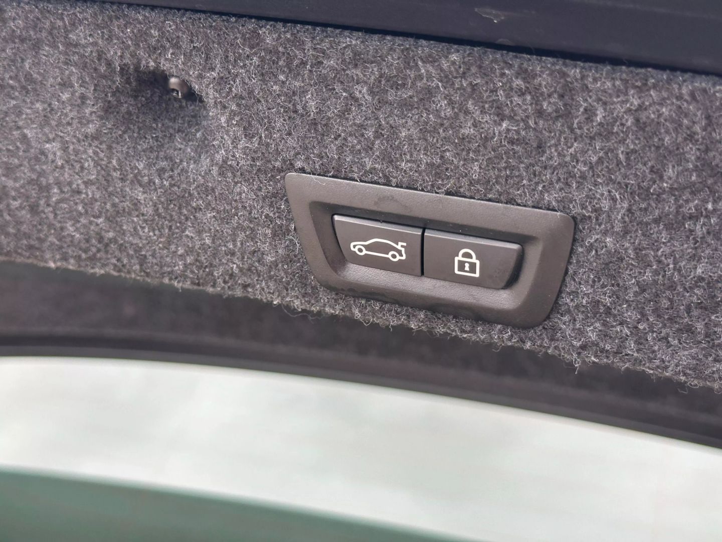 2014 Bmw 5 Series - Image 18
