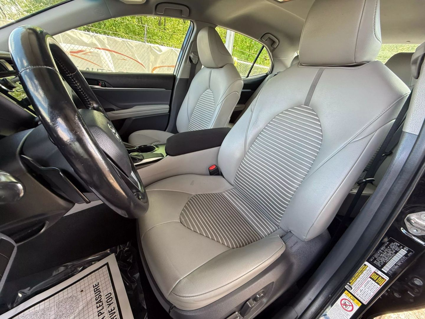 2019 Toyota Camry - Image 16