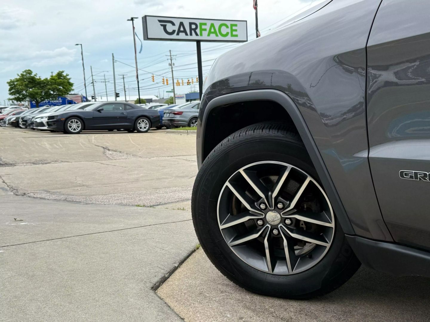 2018 Jeep Grand Cherokee - Image 59