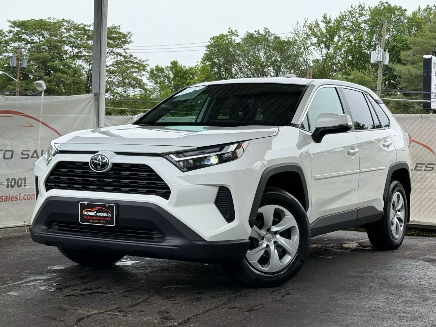 2024 Toyota Rav4 - Image 1