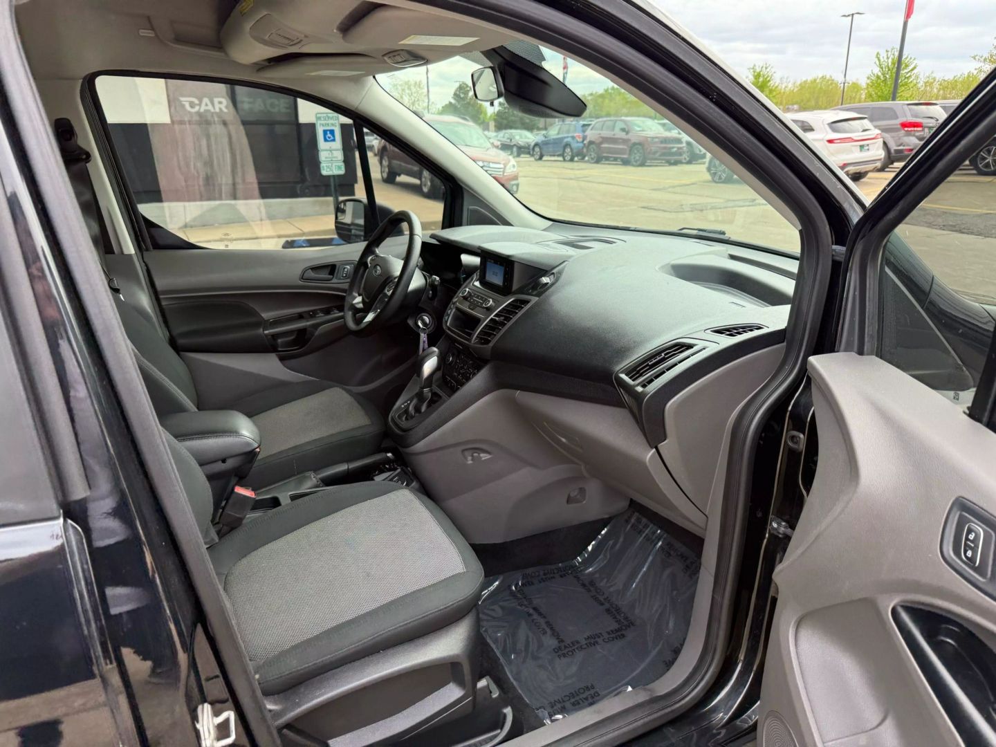 2019 Ford Transit Connect Passenger - Image 25