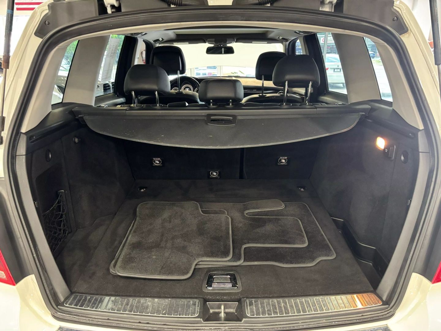 2014 Mercedes-benz Glk-class Glk 350 4matic Sport Utility 4d - Image 35