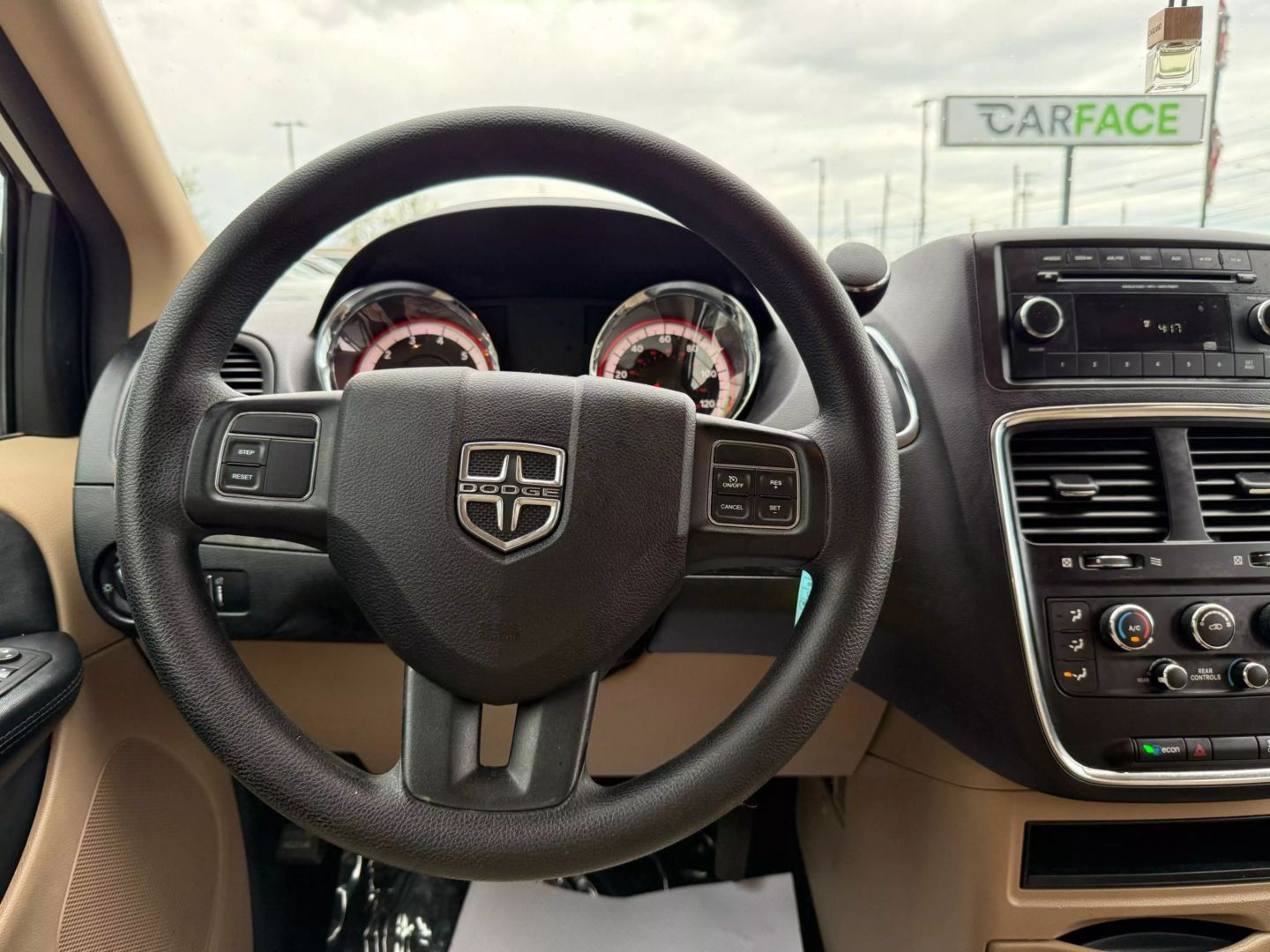 2016 Dodge Grand Caravan Passenger - Image 28