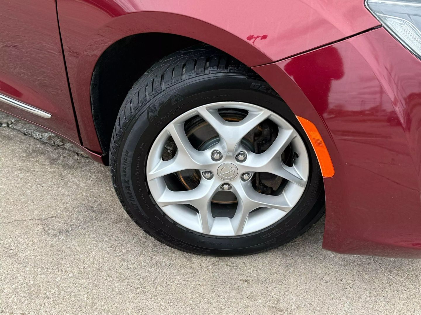 2020 Chrysler Pacifica - Image 65