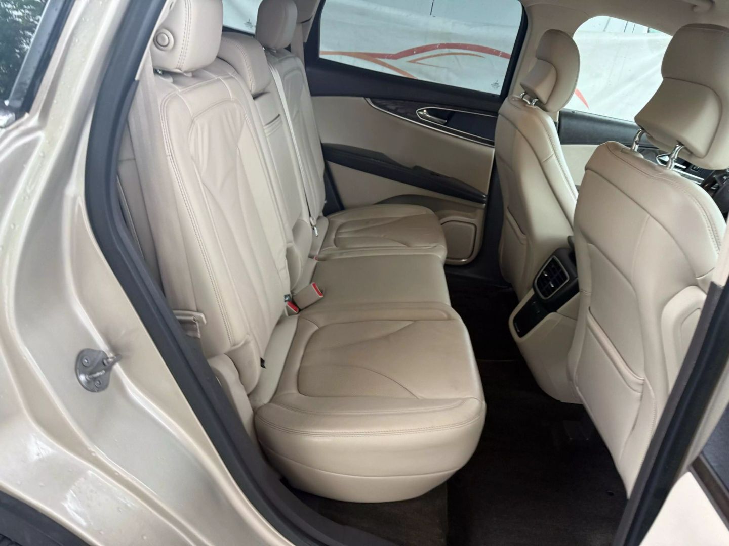 2017 Lincoln Mkx - Image 22