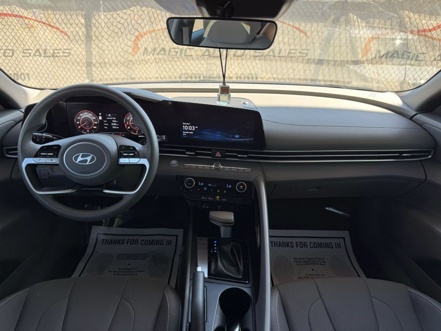 2024 Hyundai Elantra - Image 27