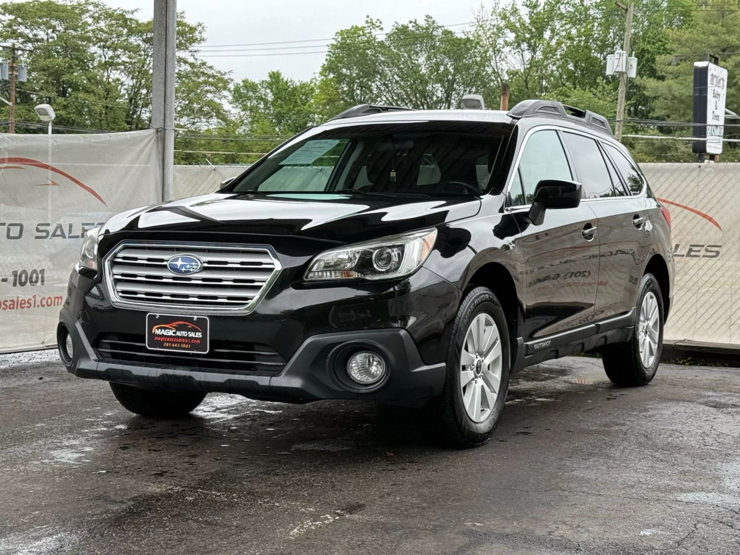 2017 Subaru Outback - Image 3