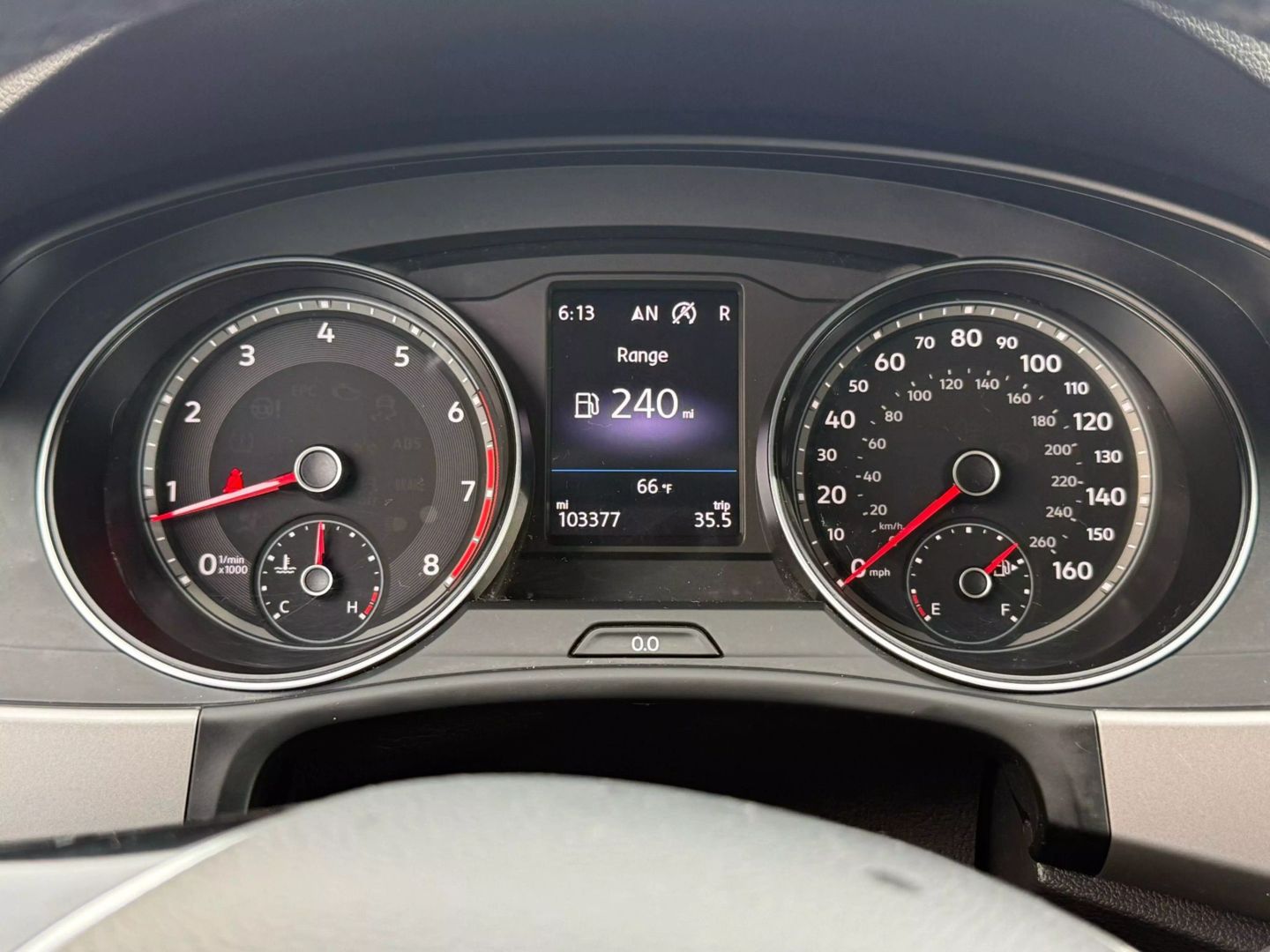 2020 Volkswagen Atlas - Image 32