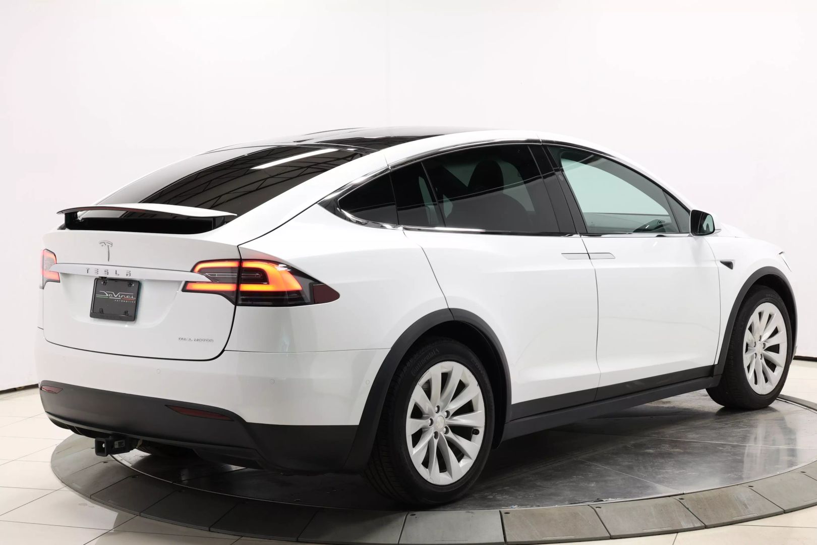 2020 Tesla Model X - Image 77