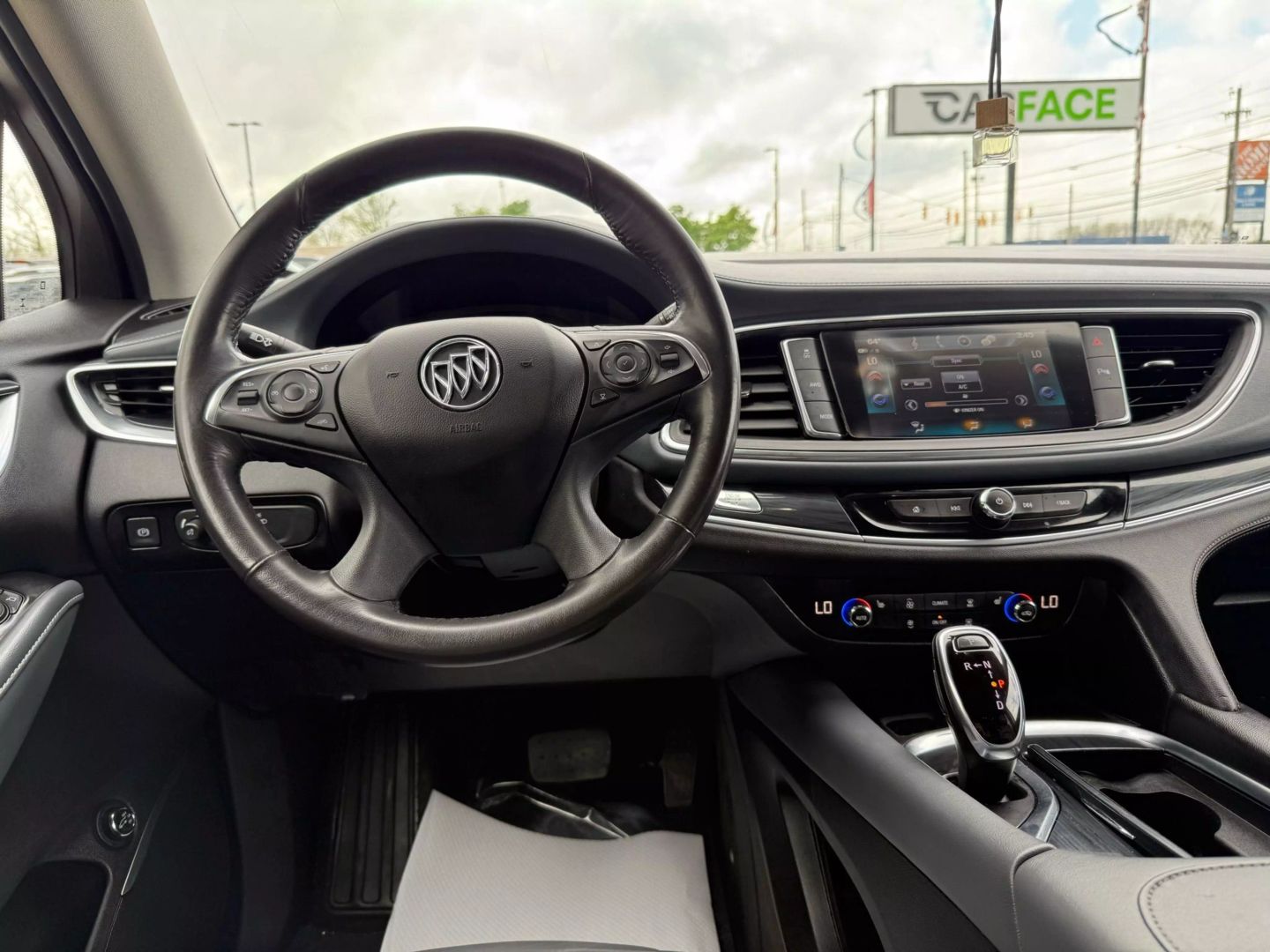 2019 Buick Enclave - Image 29