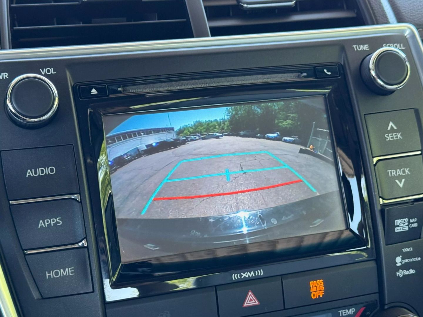 2016 Toyota Camry - Image 37
