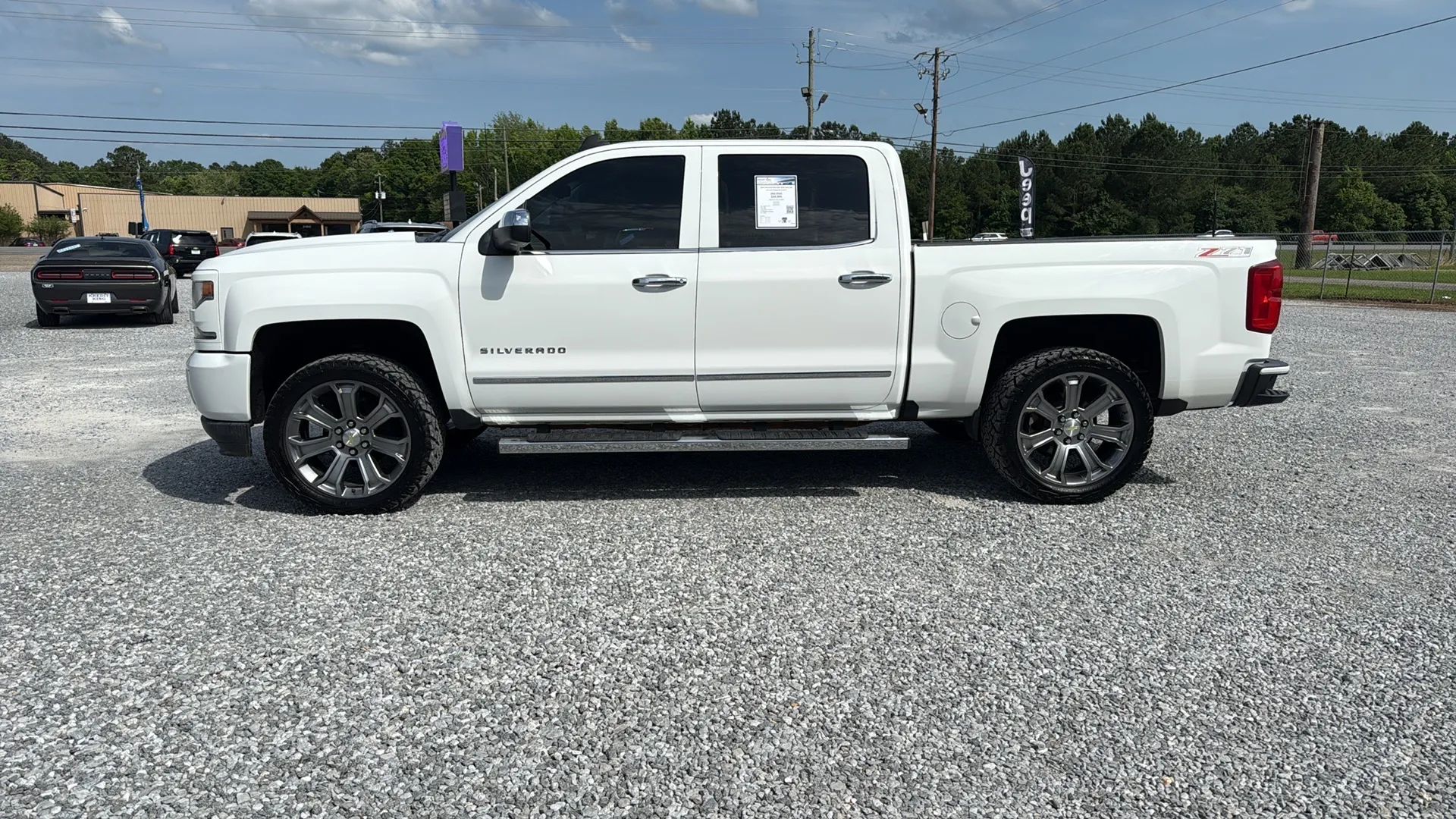 Image 4 of 2016 CHEVROLET SILVERADO 1500 CREW CAB