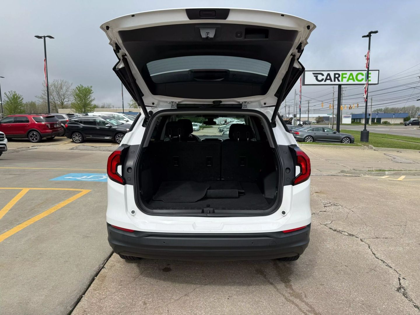 2020 Gmc Terrain - Image 12