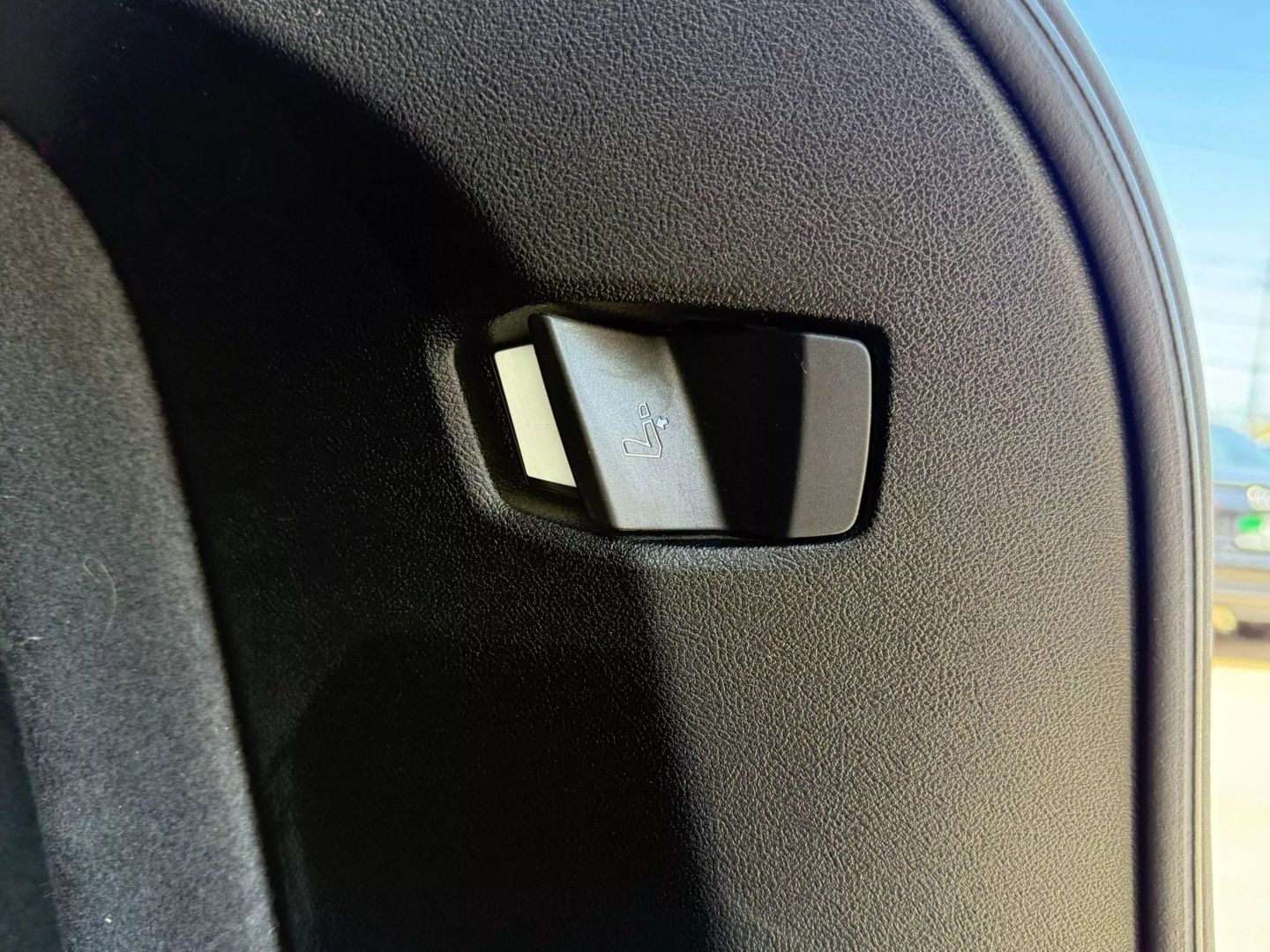 2019 Bmw X4 - Image 15