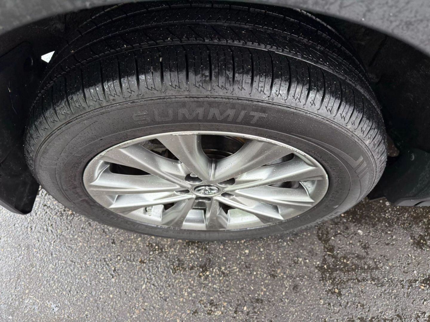 2016 Toyota Rav4 - Image 46