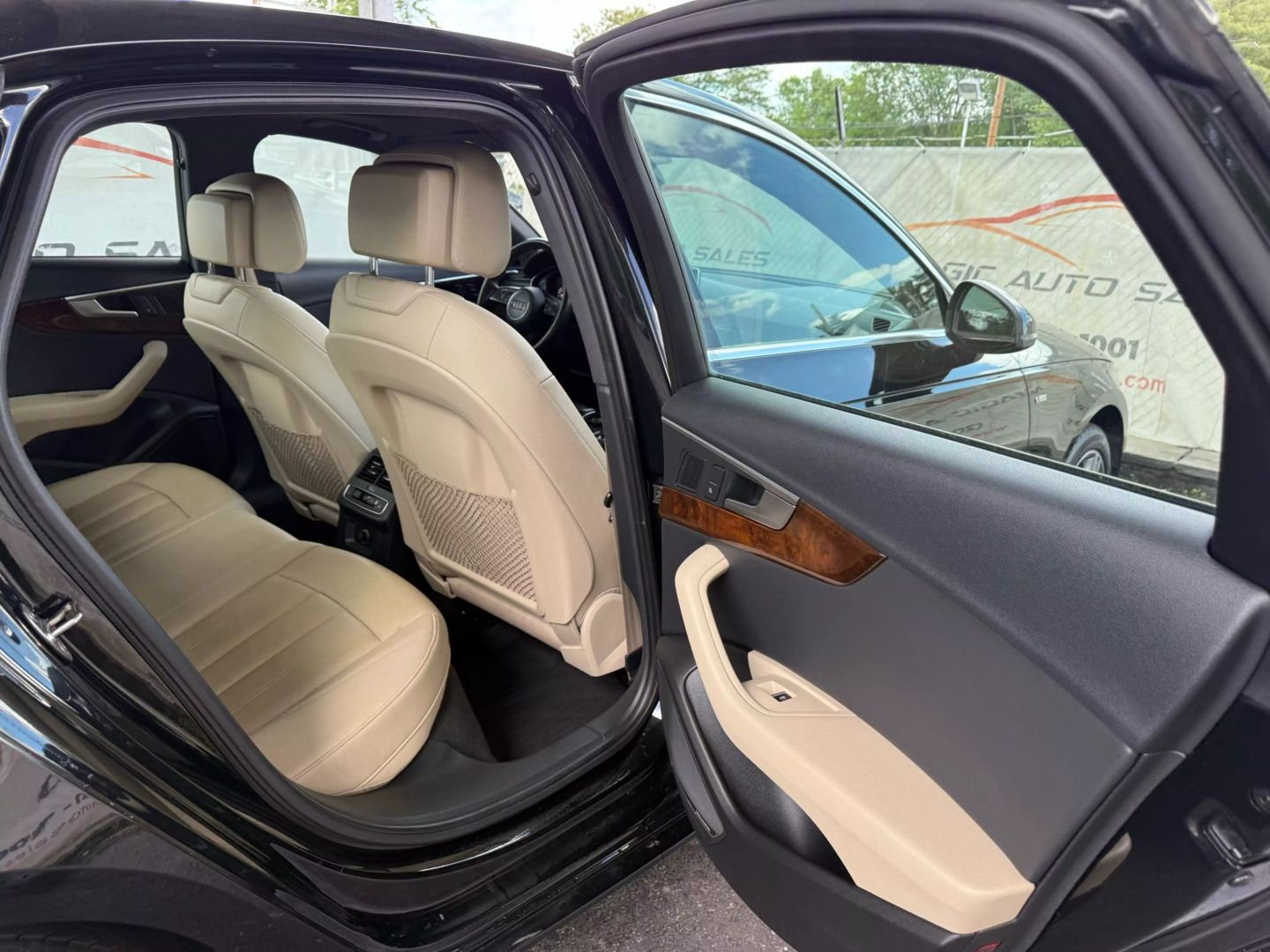 2017 Audi A4 - Image 21