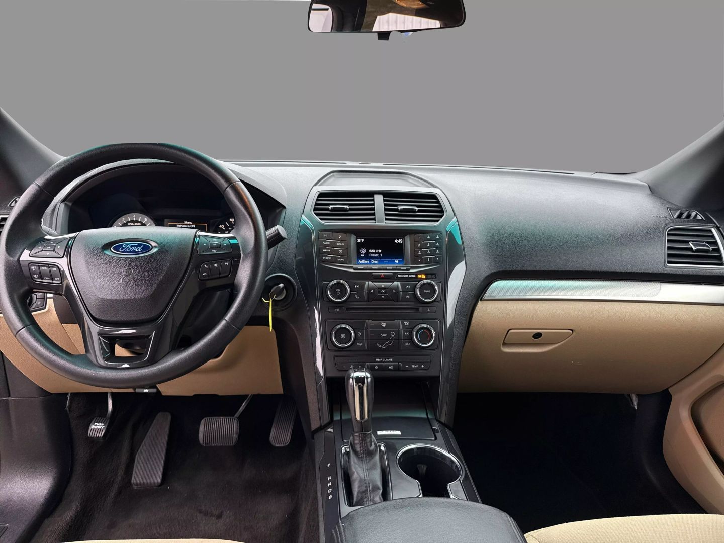 2017 Ford Explorer - Image 36