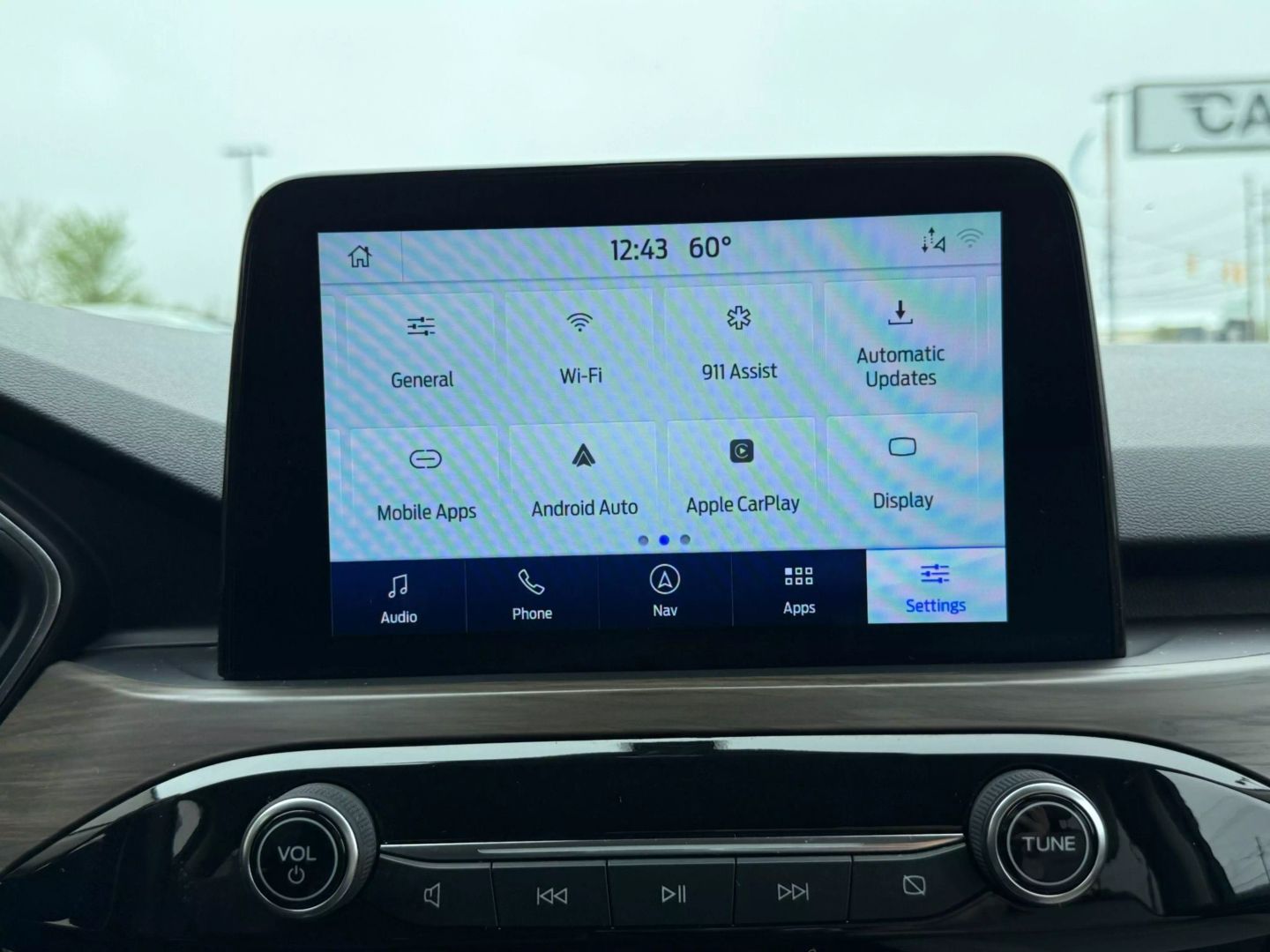 2020 Ford Escape - Image 38