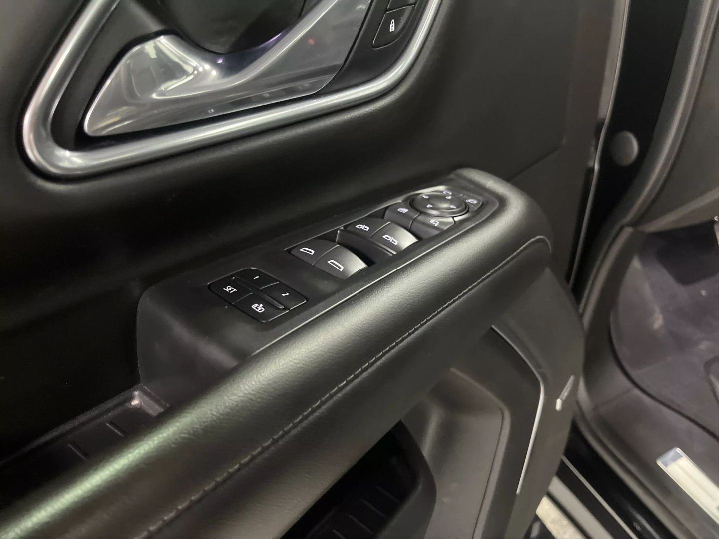 2021 Chevrolet Tahoe - Image 30
