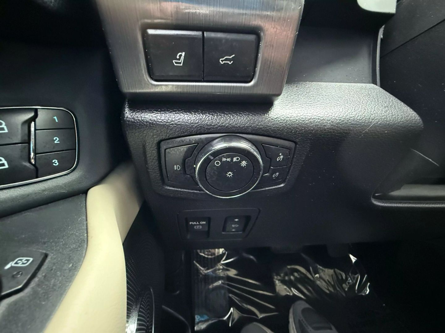 2018 Ford Expedition Max - Image 55