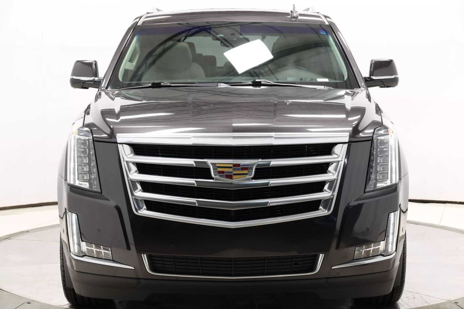 2017 Cadillac Escalade - Image 117