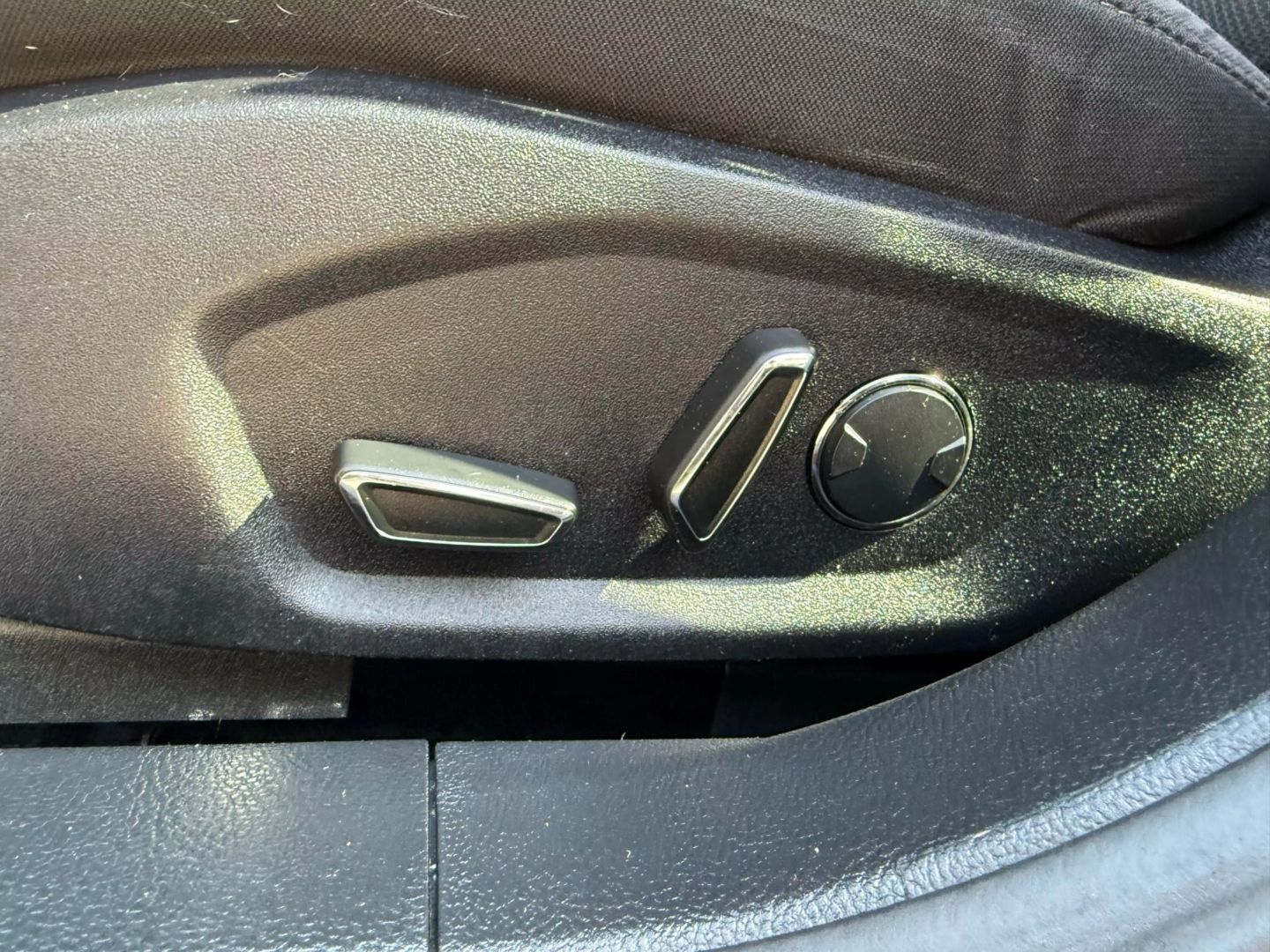 2017 Ford Fusion - Image 17
