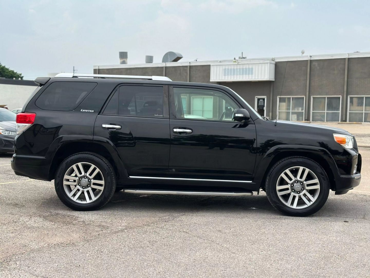 2013 Toyota 4runner - Image 8