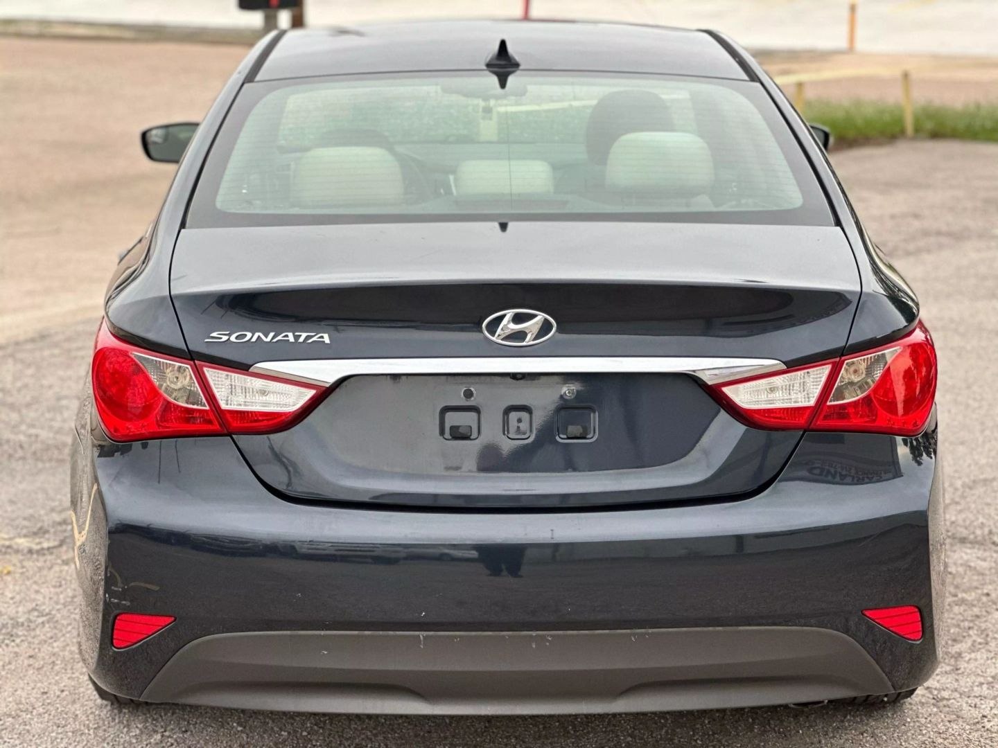 2014 Hyundai Sonata - Image 5