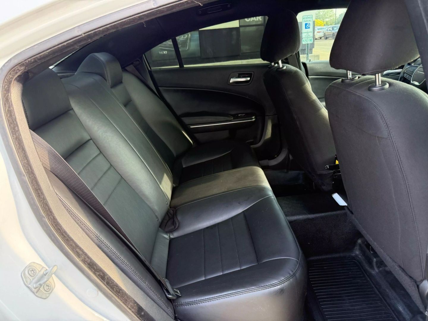 2021 Dodge Charger - Image 19