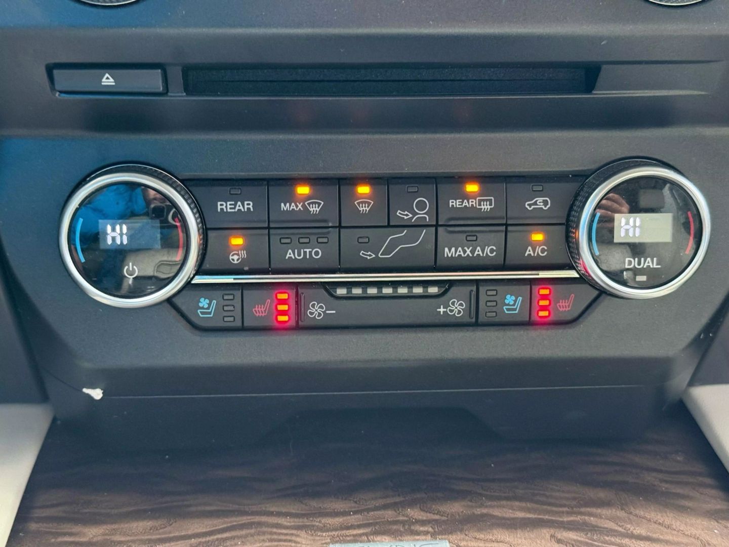2018 Ford Expedition Max - Image 52