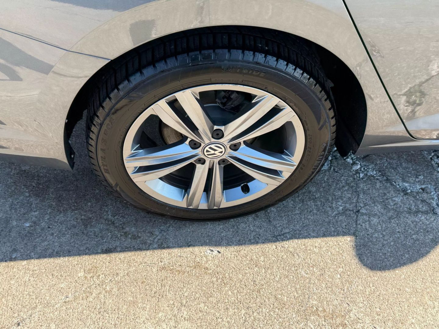 2019 Volkswagen Jetta - Image 53