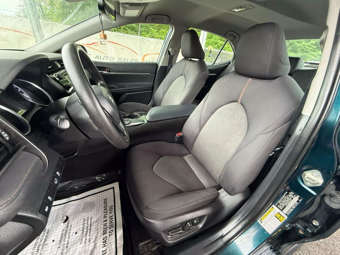2019 Toyota Camry - Image 16