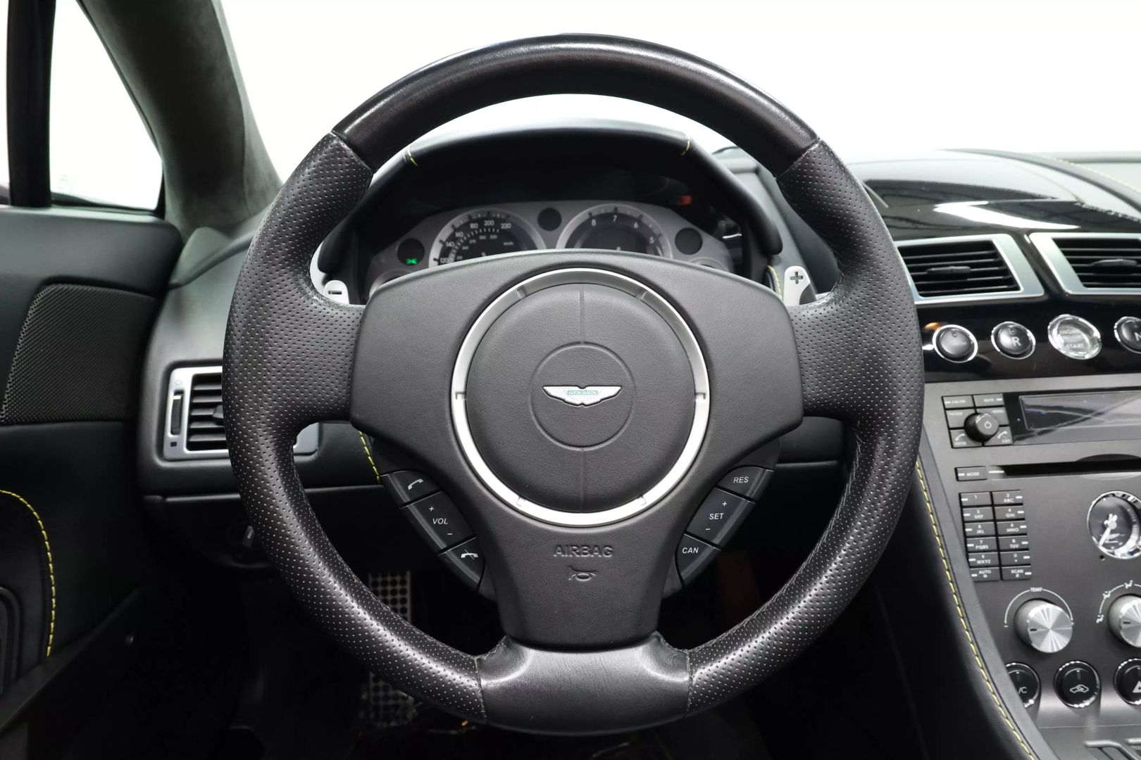 2008 Aston Martin Vantage - Image 20