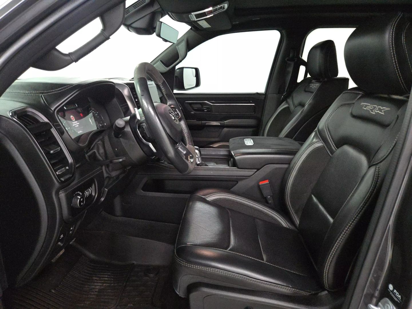 2021 Ram 1500 Crew Cab - Image 9