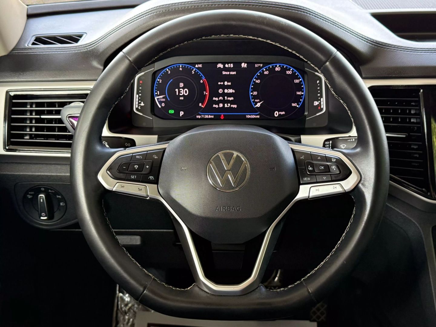 2021 Volkswagen Atlas - Image 36