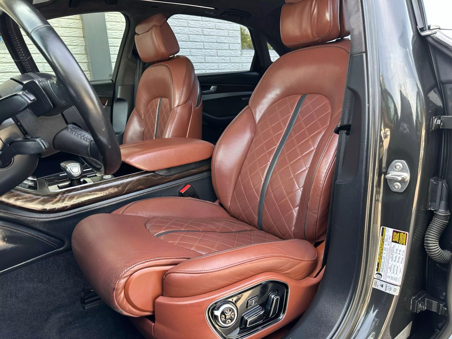 2017 Audi A8 - Image 27