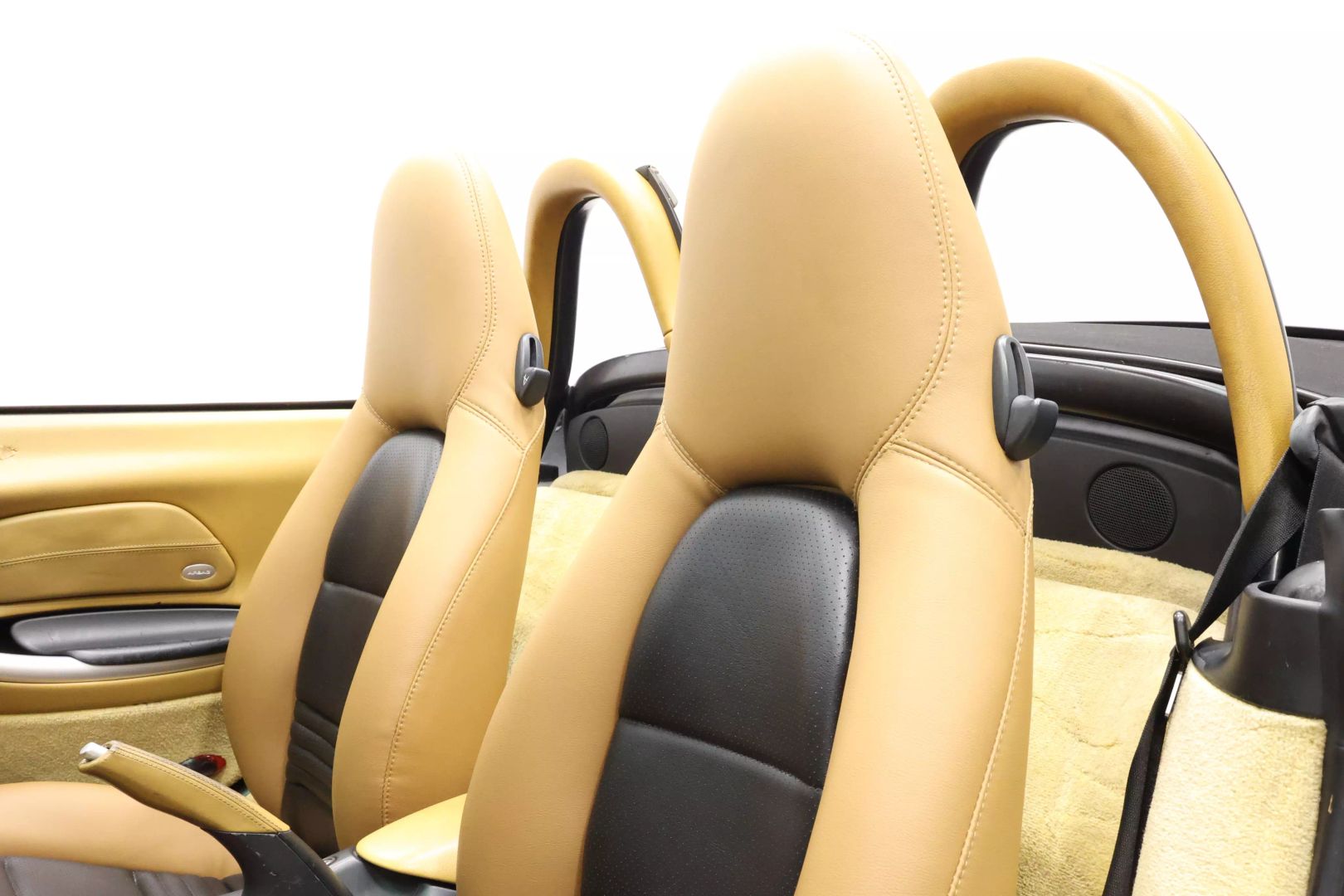 2003 Porsche Boxster - Image 18