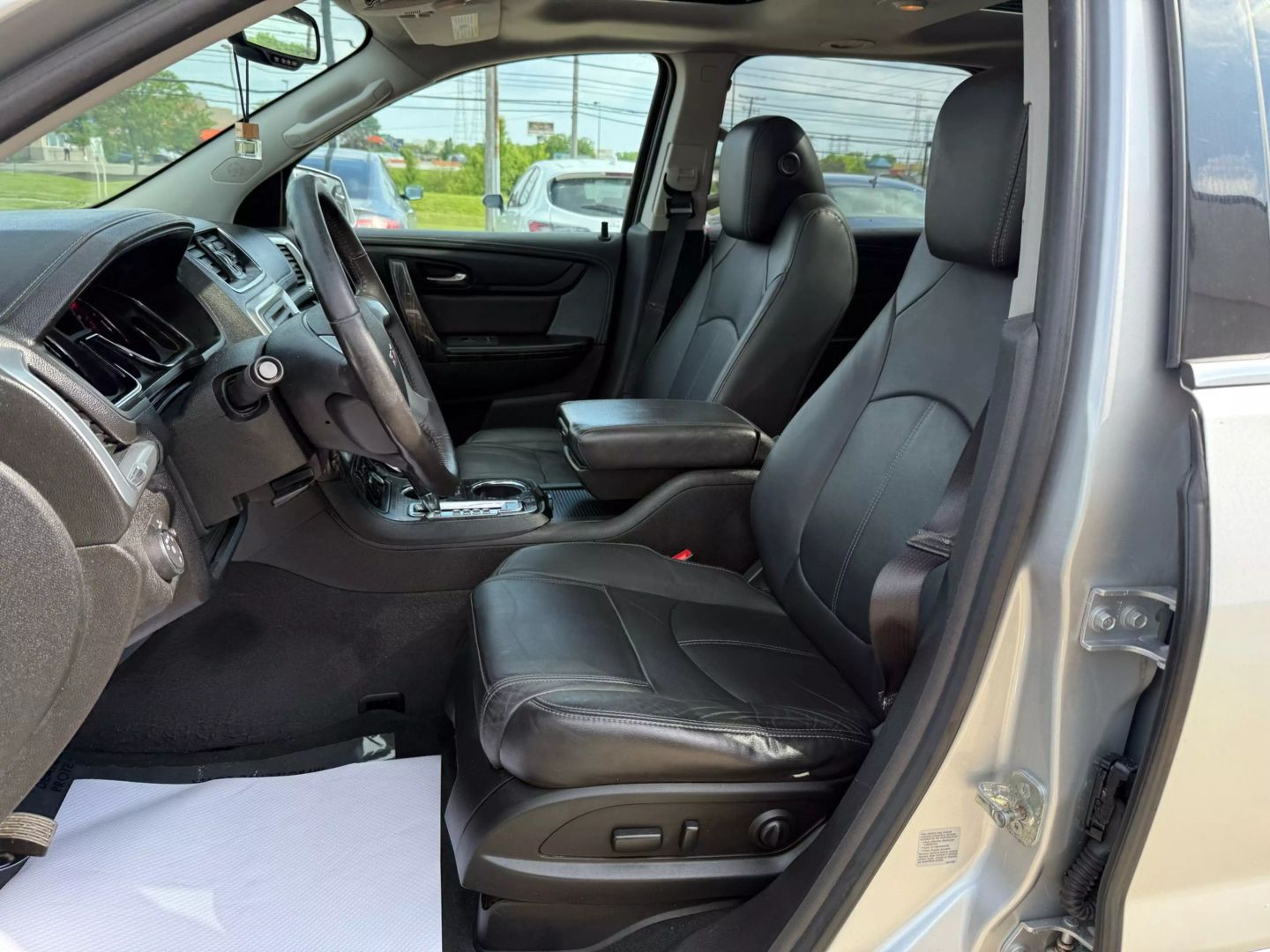 2016 Gmc Acadia - Image 19