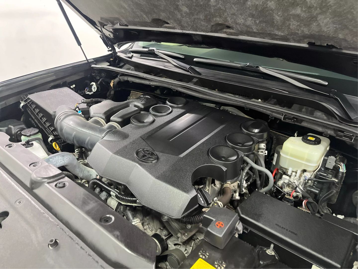 2019 Toyota 4runner - Image 23