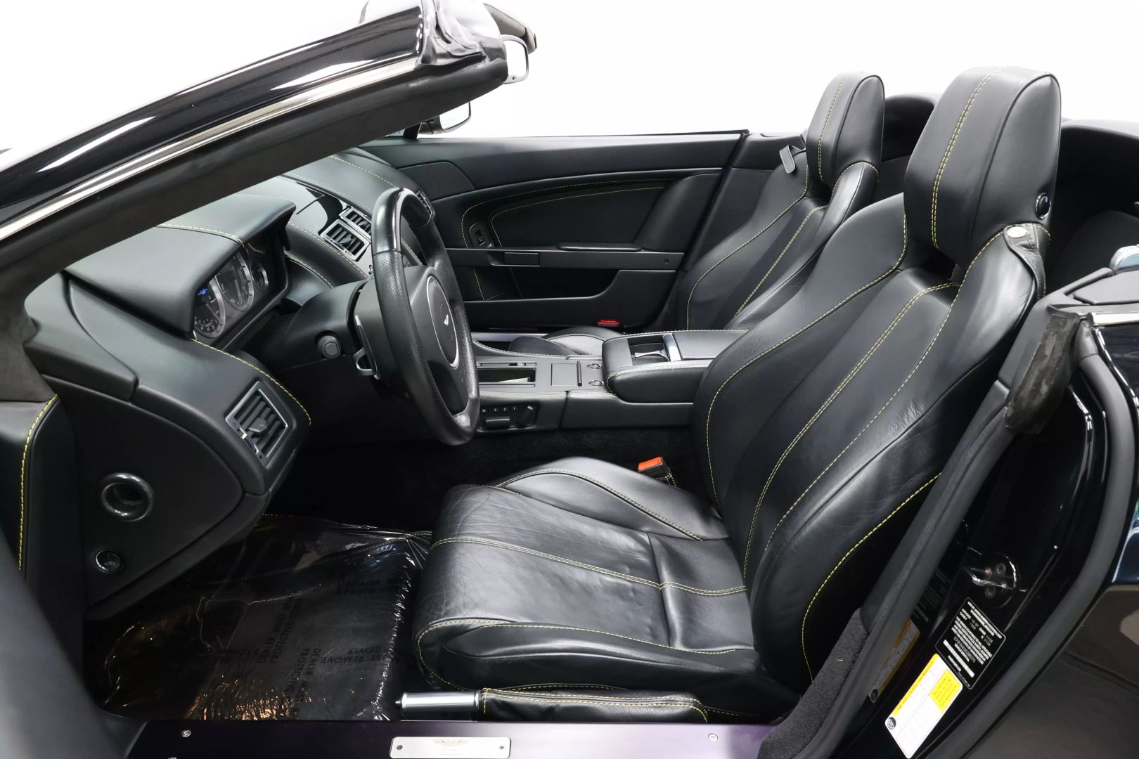 2008 Aston Martin Vantage - Image 12