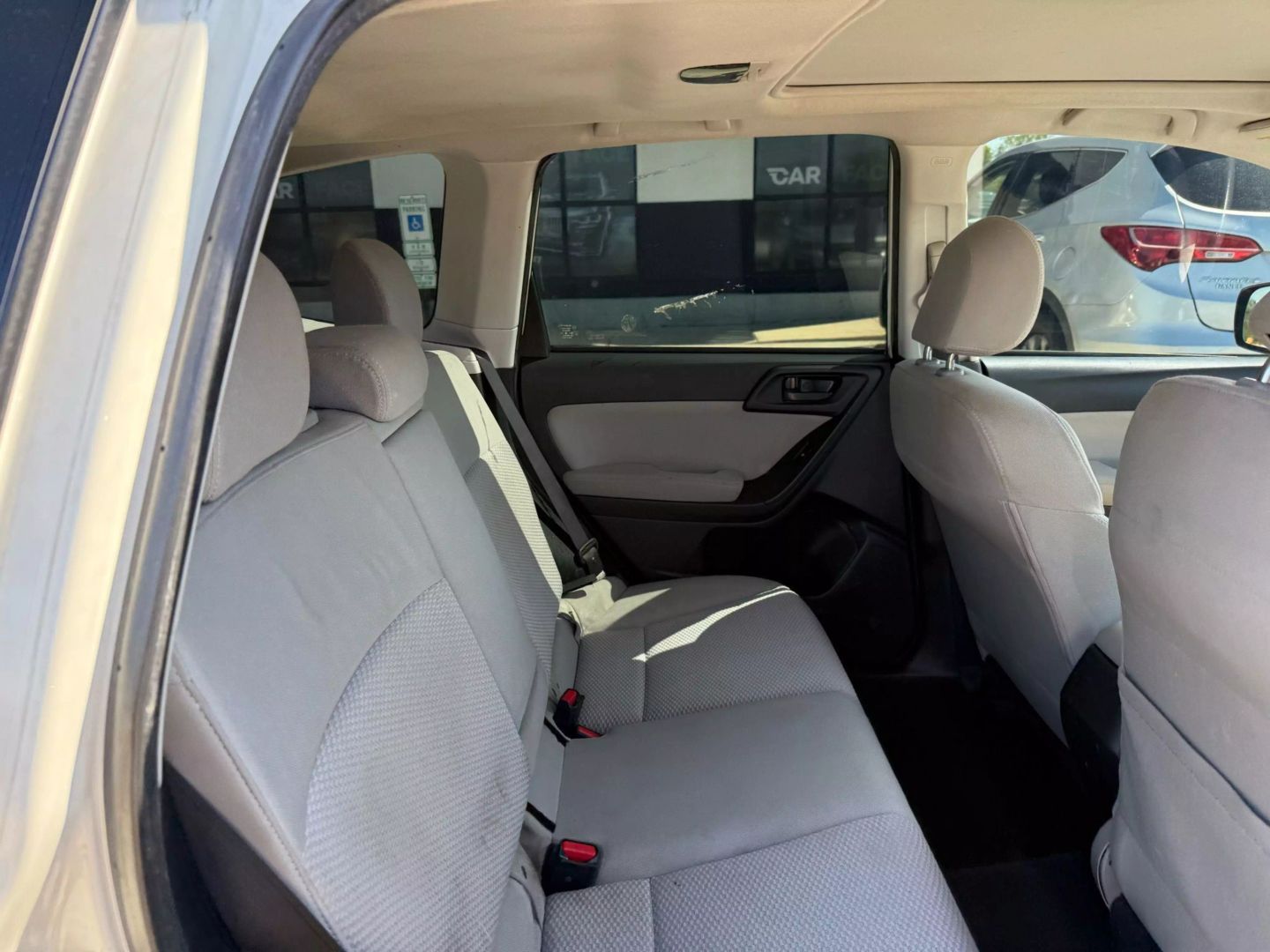2015 Subaru Forester - Image 23