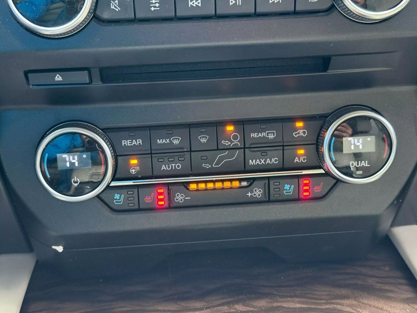 2018 Ford Expedition Max - Image 51